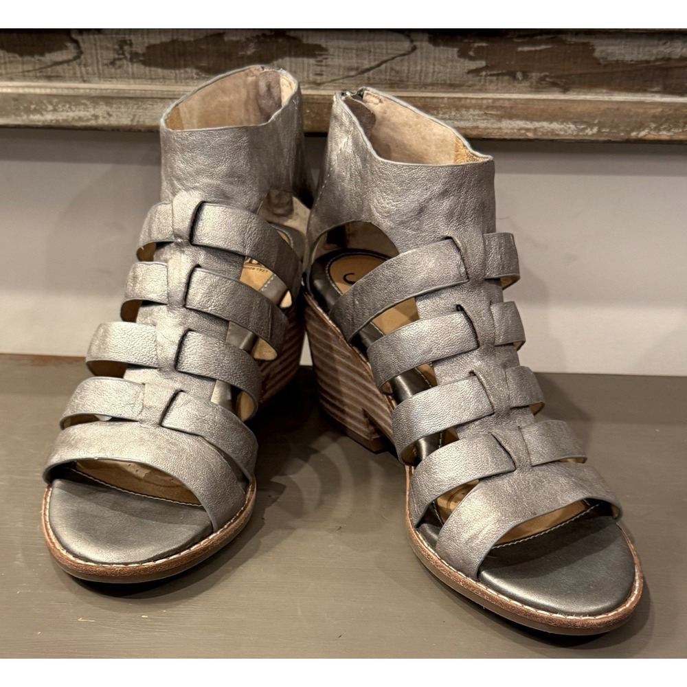 Sofft Carmen Metallic Women's Leather Block Heel Gladiator Sandals Size 6M NWOB